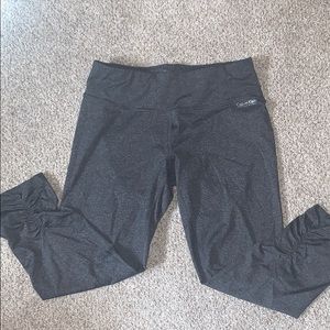 Calvin Klein performance capri leggings